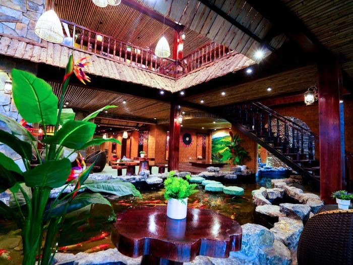 15-nha-hang-sapa-cho-cap-doi-mot-buoi-toi-lang-man-va-day-huong-vi-dac-sac-2.jpg