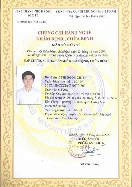 Bác sĩ Đinh Ngọc Chiến