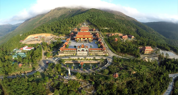 Côn Sơn-Kiếp Bạc