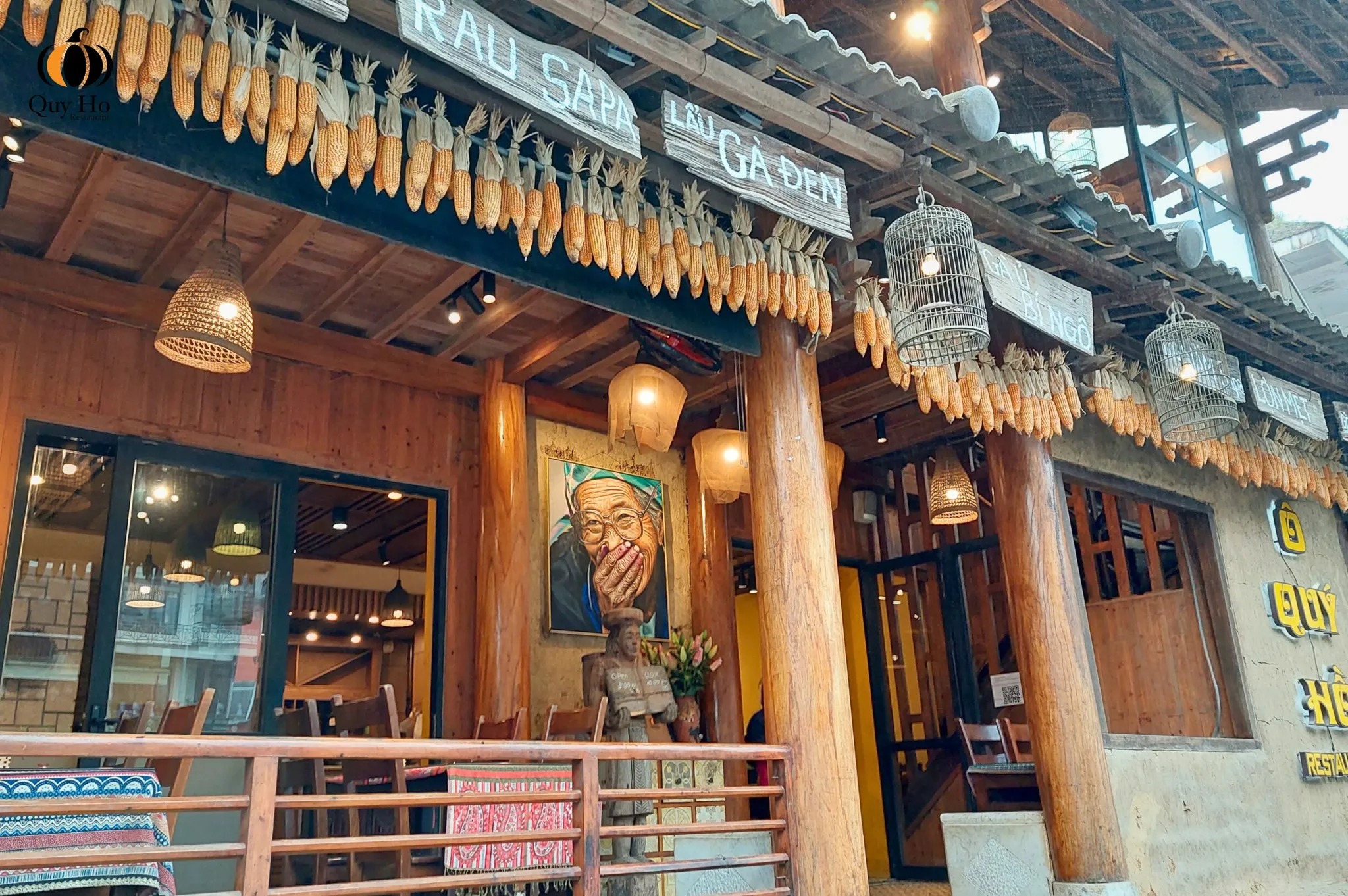 kham-pha-10-nha-hang-sapa-danh-cho-cap-doi-de-tan-huong-bua-toi-lang-man-8.jpg