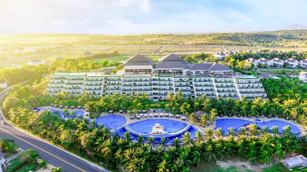 kham-pha-cac-resort-binh-thuan-05.jpg