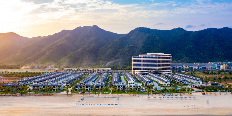 kham-pha-cac-resort-quang-ninh-03.png