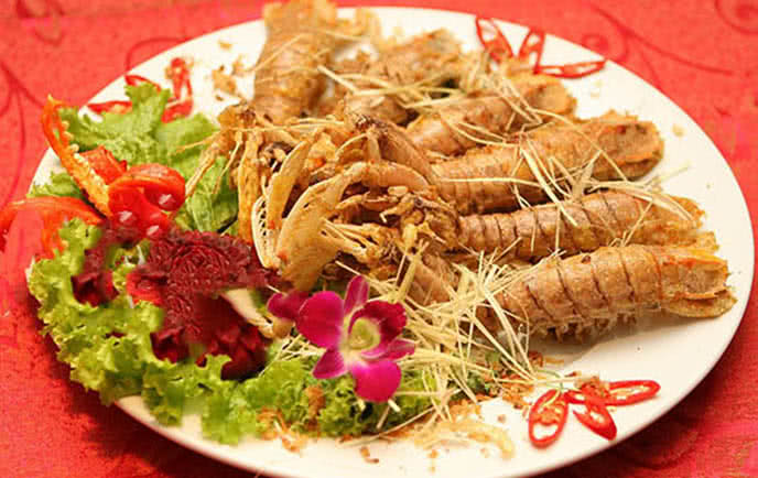 kham-pha-nhung-mon-ngon-cat-ba-05.png