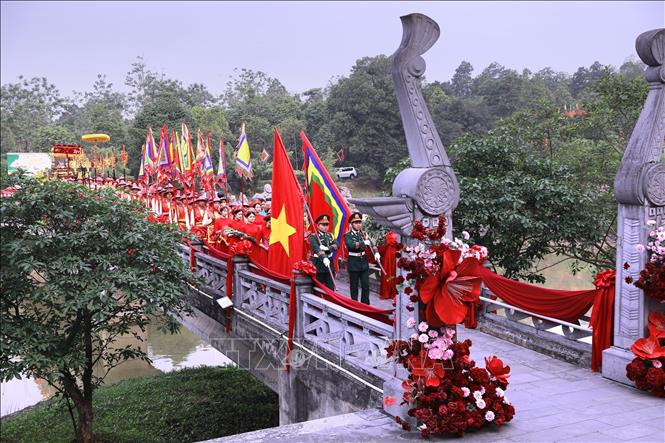 kinh-nghiem-du-lich-den-hung-tai-phu-tho-8.jpg