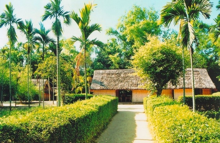 kinh-nghiem-du-lich-khu-di-tich-lich-su-kim-lien-7.jpg