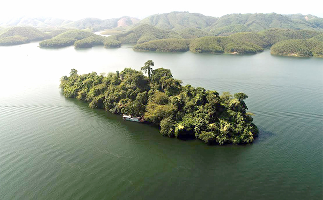 kinh-nghiem-du-lich-thac-ba-03.jpg