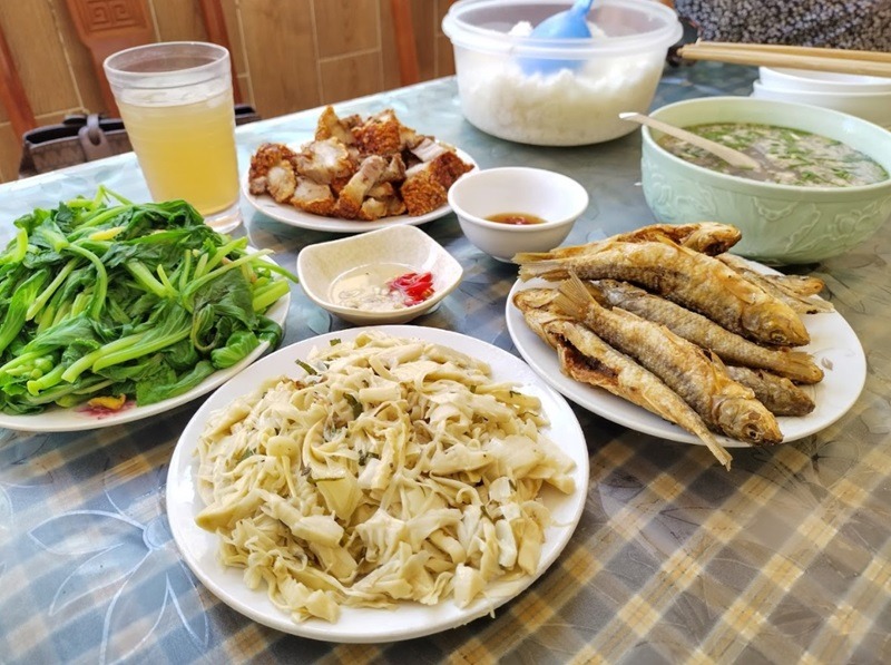 nha-hang-ha-giang-1.jpg