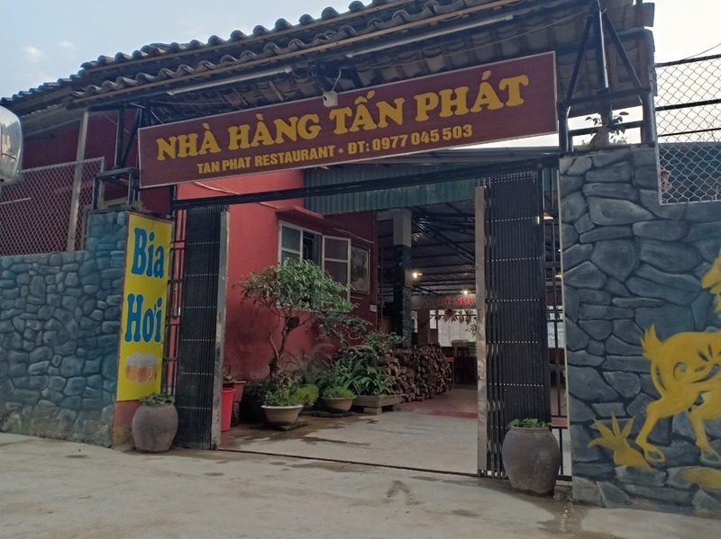nha-hang-ha-giang-3.jpg