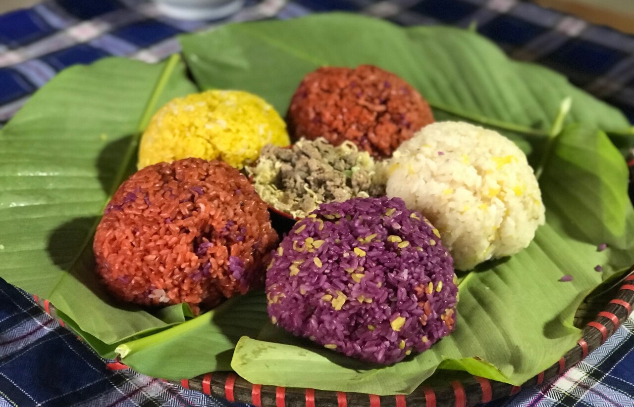 nha-hang-tu-lan.jpg