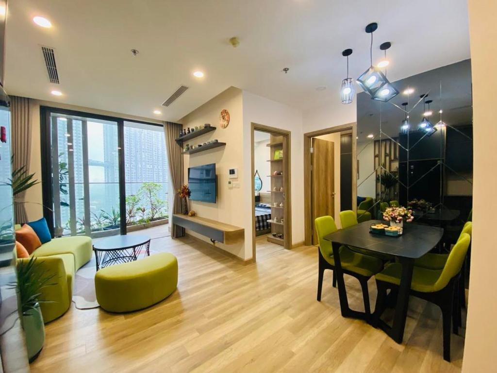 top-12-homestay-ha-long-danh-cho-cap-doi-tan-huong-ky-nghi-ngot-ngao-13.jpg