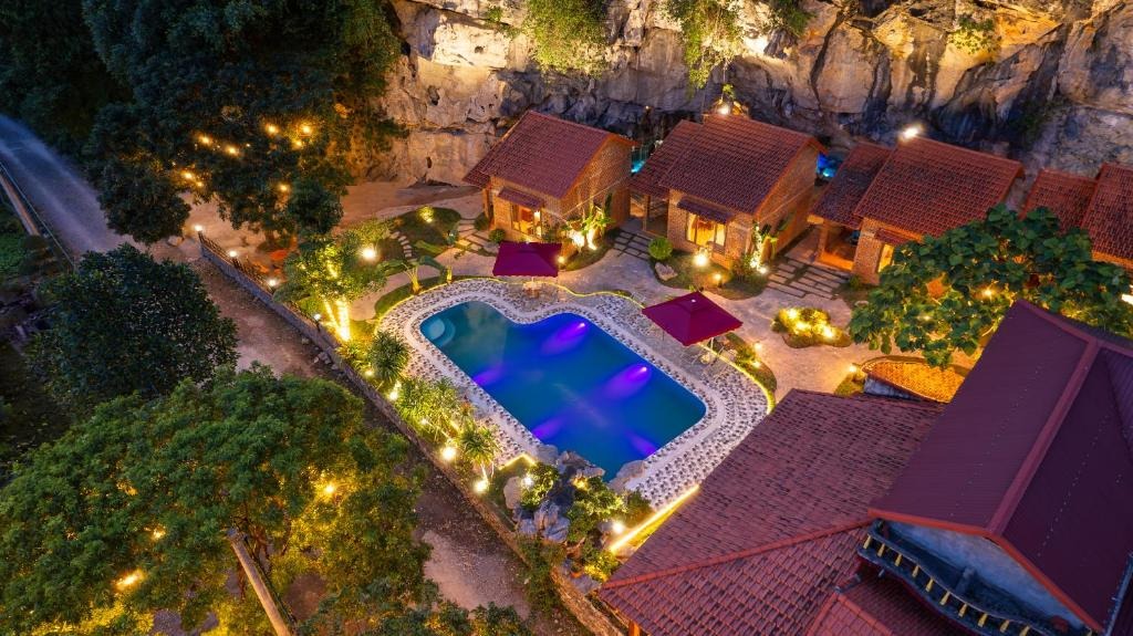 top-12-homestay-o-ninh-binh-danh-cho-cap-doi-dep-den-don-tim-05.jpg