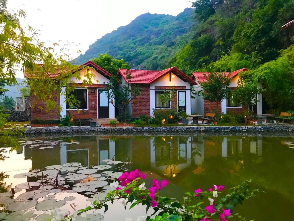 top-12-homestay-o-ninh-binh-danh-cho-cap-doi-dep-den-don-tim-11.jpg