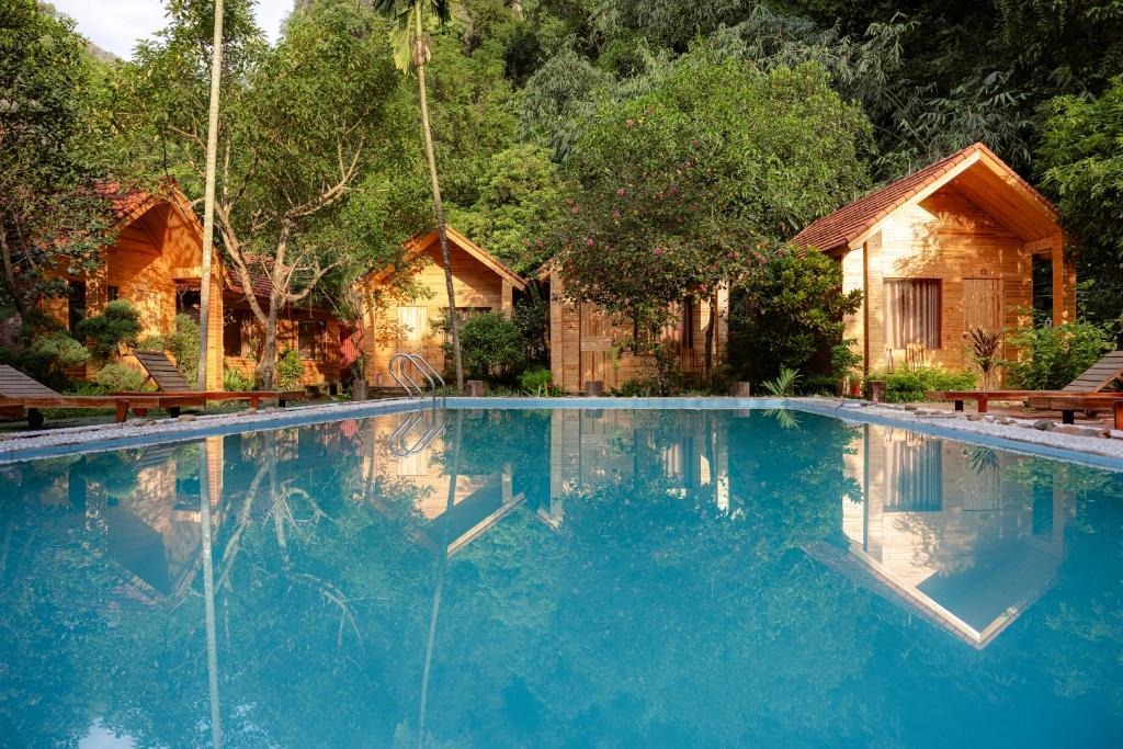 top-12-homestay-o-ninh-binh-danh-cho-cap-doi-dep-den-don-tim-14.jpg