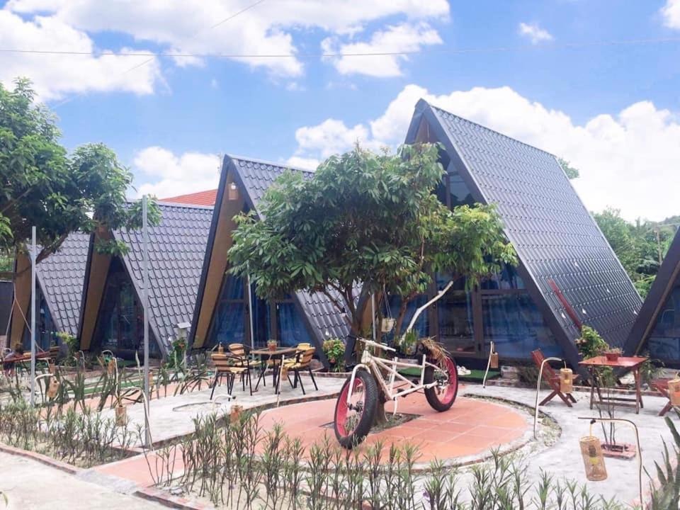 top-7-homestay-van-don-dep-danh-cho-cap-doi-dep-don-tim-09.jpg
