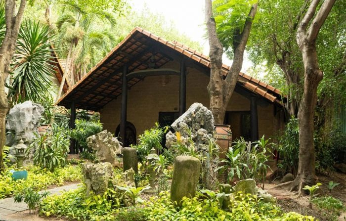 top-7-villa-binh-duong-danh-cho-cap-doi-lang-man-nhat-02.jpg